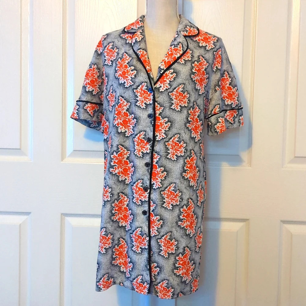Topshop souvenir shirt dress in red and black floral - Picture 5 of 10